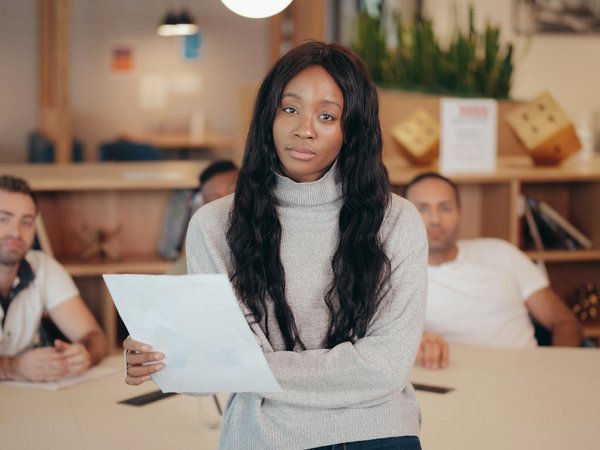 Wie Maschinelles Lernen E-Mail-Marketingkampagnen Revolutioniert: Effizienzsteigerung durch KI-Technologien